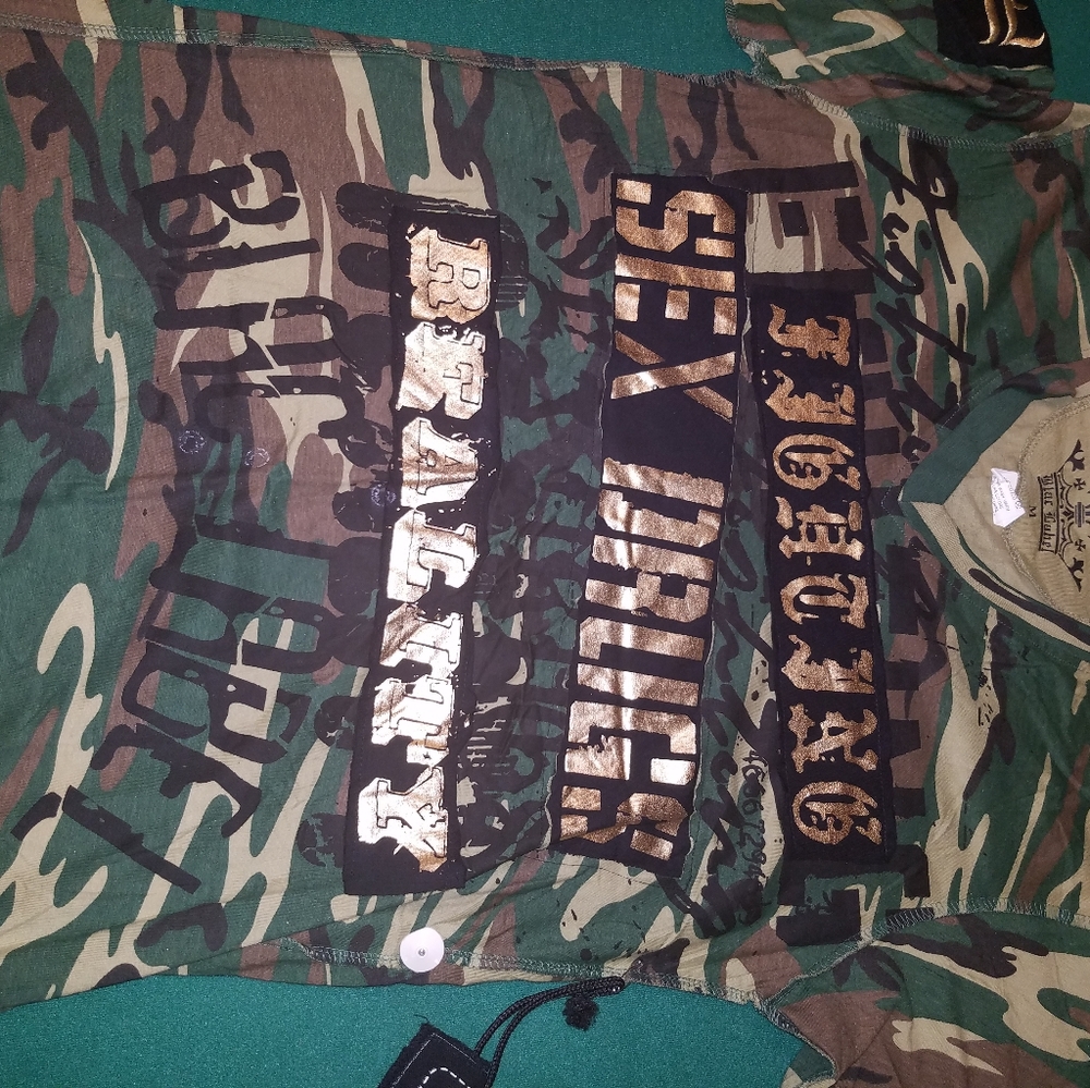 Blac Label Embroidered Camo Tshirt